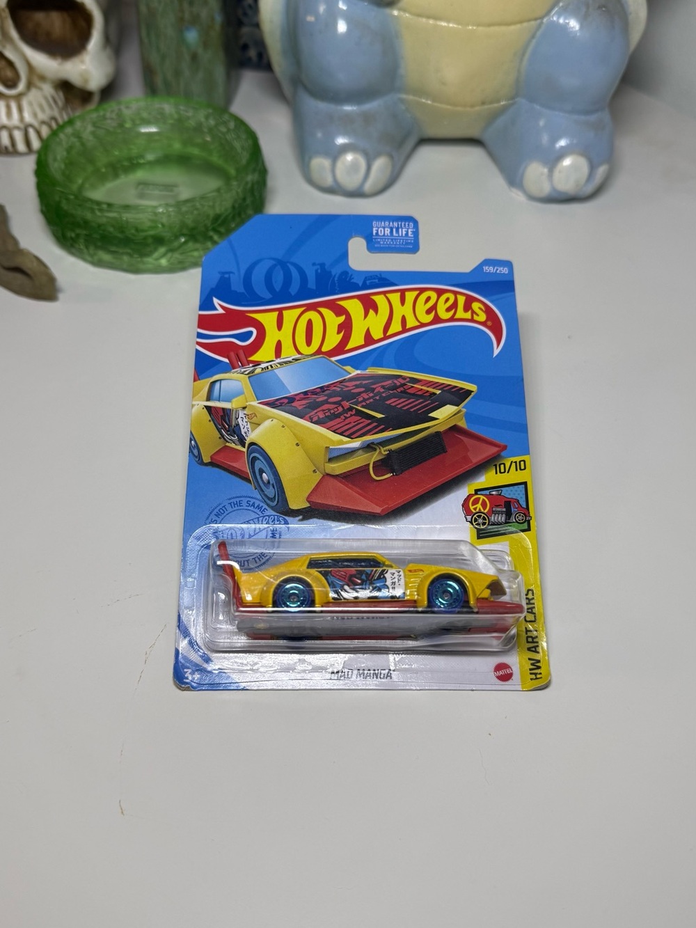 New Hot Wheels - 2020 HW Mad Manga Art Cars 159 / 250 Yellow & Red